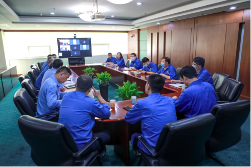 同心戰“疫”，守護月圓——安彩高科打響疫情防控和安全生產“雙線戰疫”